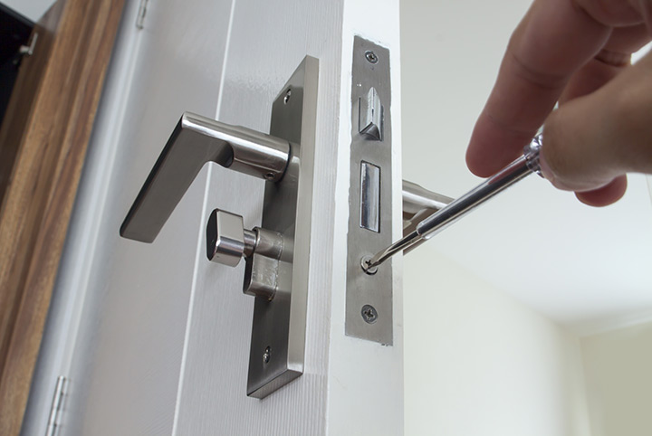 Our local locksmiths are able to repair and install door locks for properties in Southfields and the local area.